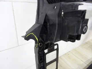 4M0805594A Передняя панель крепления облицовки (телевизор) Audi Q7 4M Арт e8713512, вид 14