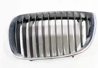7077129 Решетка радиатора BMW 1 E81/E82/E87/E88 Арт e8725679, вид 1