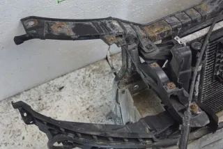 Передняя панель крепления облицовки (телевизор) Audi A4 B8 Арт e8763248, вид 3