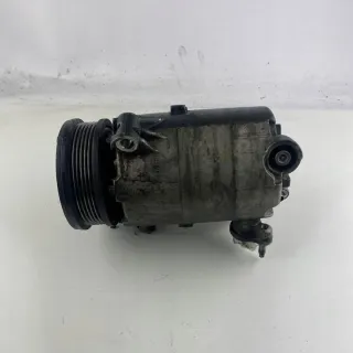 9G9N-19D629-LD 9G9N19D629LD 1858673 C-MAX,MK3 MK5,KUGA, MK2,S-MAX,GALAXY V70,XC70,XC90 V70,V90,S60, ,X351, 204PT, B4204T6, B4204T7 1683959 1707371 1766983 1791013 36001080 36002855 36002941,36012442,8623176,9G9N-19D629-LC 9G9N19D629LA,9G9N19D629LB,9G9N19D629LC 9G9N-19D629-LA,9G9N-19D629-LB G9N1-9D629-LD,9G9N-19D629-LE, LR027784 LR030864, LR035975, LR041119, LR056302 Компрессор кондиционера Ford Fiesta 5 Арт e8772926, вид 2