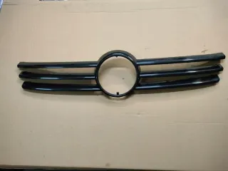7H5807101 Решетка радиатора Volkswagen Multivan T5 Арт e8791313, вид 1