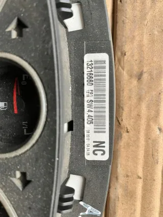 13216660NC Щиток приборов (приборная панель) Opel Astra H Арт e8839010, вид 2