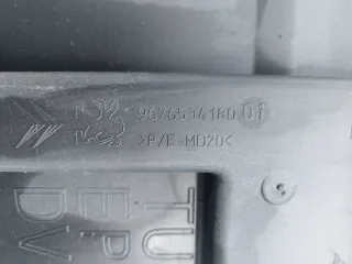 9676534180 Передняя панель крепления облицовки (телевизор) Peugeot 208 Арт e8959198, вид 8