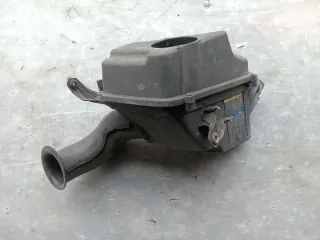 10391143 1027272S01 Корпус воздушного фильтра Cadillac SRX 1 Арт e8962532, вид 1