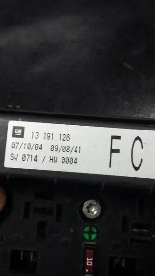 13191126FC Блок предохранителей Opel Astra H Арт e9026203, вид 2
