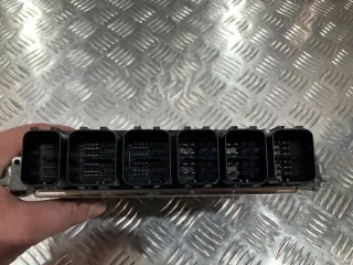 9897880 Блок управления двигателем BMW X1 F48 Арт e9058793, вид 4
