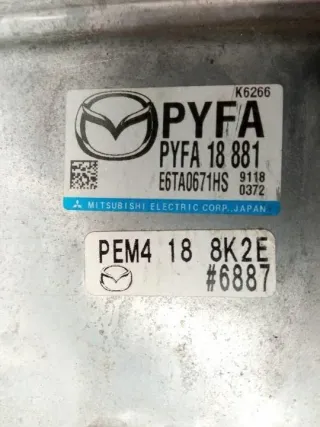 E6TA0671HS PYFA18881 2012- Блок управления двигателем Mazda 6 3 Арт e9128638, вид 2