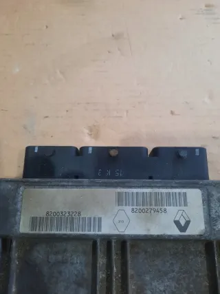 8200323228 8200279458 Блок управления двигателем Renault Laguna 2 Арт e9129382, вид 4