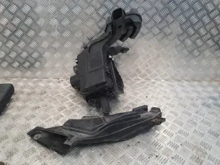 2014-2021 Корпус воздушного фильтра Nissan X-Trail T32 Арт e9136420, вид 1