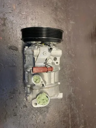 8W0816803L Компрессор кондиционера Audi A4 B9 Арт e9137528, вид 3
