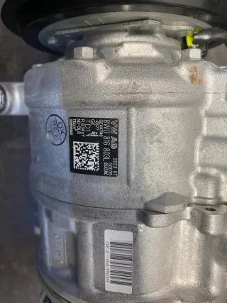 8W0816803L Компрессор кондиционера Audi A4 B9 Арт e9137528, вид 4