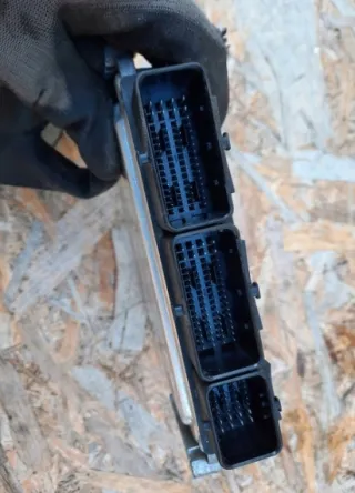 0281030135 237101074R Блок управления двигателем Renault Megane 3 Арт e9142475, вид 3