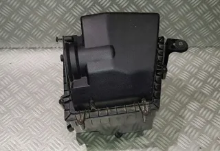 GX63-9600-BC GX639600BC GX63-9600-BE GX639600BE GX73-9H736-CA GX739H736CA Корпус воздушного фильтра Jaguar F-Pace Арт e9145581, вид 1