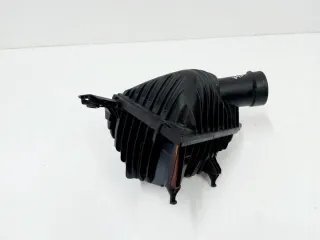 8513944 Корпус воздушного фильтра BMW X1 F48 Арт e9151963, вид 2