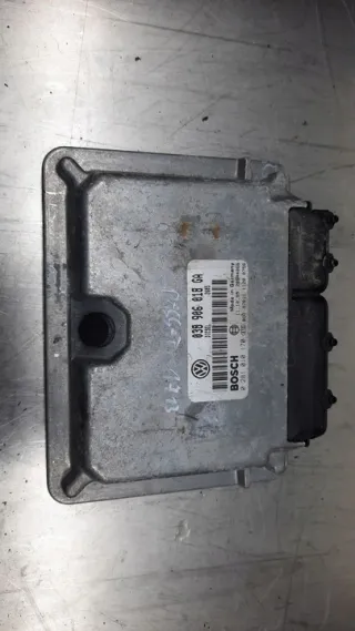 038906018GA Блок управления двигателем Volkswagen Passat B5 Арт e9162742, вид 1