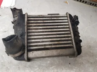 8E0145806L Интеркулер Audi A4 B7 Арт e9174102, вид 1