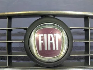 35447330 Решетка радиатора Fiat Croma 2 Арт e9231028, вид 2