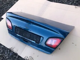 1999-2002 Крышка багажника (дверь 3-5) Nissan Primera 11 Арт e9233001, вид 2