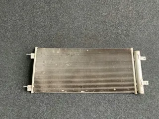 39131676 39185893 39185908 Радиатор кондиционера Opel Astra K Арт e9254385, вид 2