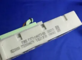 F1FT-14A073-EG Блок предохранителей Ford Kuga 2 Арт e9312550, вид 3