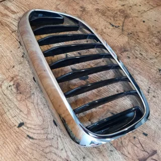 8070469 Решетка радиатора BMW 5 G30/G31 Арт e9319529, вид 5