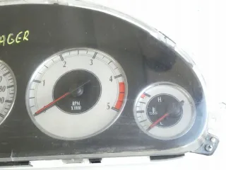 R825AI TN157510-7252 Щиток приборов (приборная панель) Chrysler Voyager 4 Арт e9328751, вид 3