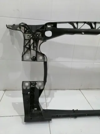 8W0805594 Передняя панель крепления облицовки (телевизор) Audi A4 B9 Арт e9345426, вид 4