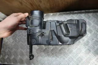 165001258R 284B10447R Корпус воздушного фильтра Renault Clio 4 Арт e9366859, вид 5