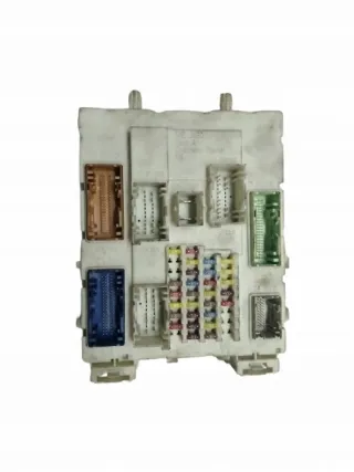 F1DT-14A073-PH Блок предохранителей Ford Kuga 2 Арт e9368317, вид 1