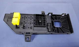12798346 Блок предохранителей Saab 9-3 2 Арт e9391993, вид 3