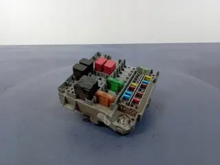 46841645 Блок предохранителей Fiat Panda 2 Арт e9412496, вид 1