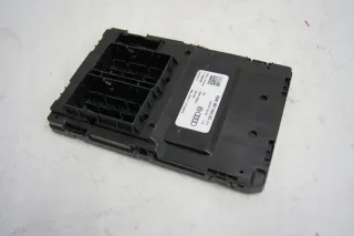 8W0907063DC 8W0907063BC Блок предохранителей Audi A4 B9 Арт e9461616, вид 1