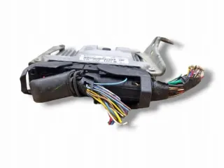 89661-0DG50 0281017135 SKU93843 Блок управления двигателем Toyota Yaris 2 Арт e9471623, вид 3