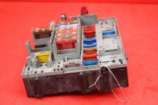 96280244 Блок предохранителей Citroen Berlingo 1 Арт e9482178, вид 3