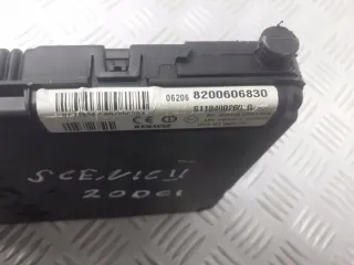 8200606830 Блок предохранителей Renault Scenic 2 Арт e9483678, вид 2