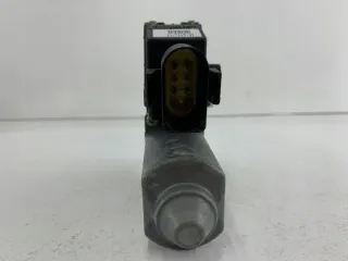 4B0959802B Моторчик стеклоподъемника Audi A6 C5 (S6,RS6) Арт e9516951, вид 6
