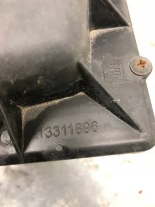 55562426 13254634 13311896 Корпус воздушного фильтра Opel Zafira C Арт e9569624, вид 7