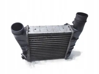 8E0145805AA 3229440 Интеркулер Audi A4 B7 Арт e9570473, вид 1