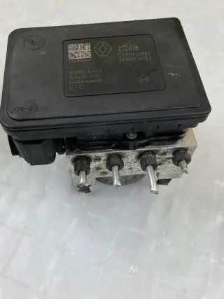 476605919R Блок ABS Renault Trafic 3 Арт e9571279, вид 2