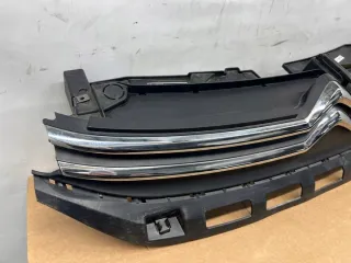 9812063477 Решетка радиатора Citroen C3 3 Арт e9594680, вид 2