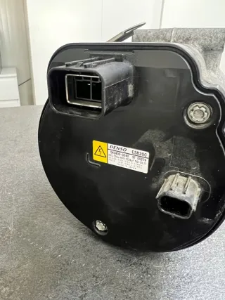 042400-0240 Компрессор кондиционера Toyota Prius 4 Арт e9601685, вид 2