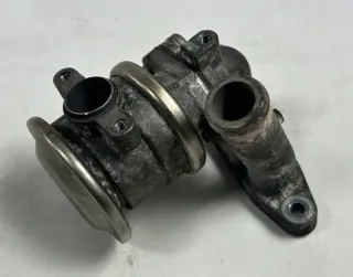 022131119B 022131101A Клапан EGR Porsche Cayenne 955 Арт e9635455, вид 2