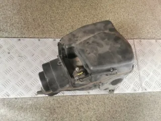 B16DTH 39030323 Корпус воздушного фильтра Opel Astra K Арт e9664194, вид 1