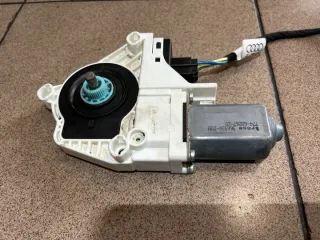 8K0959802A Моторчик стеклоподъемника Audi A6 C6 (S6,RS6) Арт e9688071, вид 7