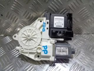 1K0959792J 1K3837402S 1K0959702M Моторчик стеклоподъемника Volkswagen Golf 5 Арт e9690484, вид 1
