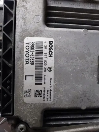  Блок управления двигателем Toyota Yaris 3 Арт e9694386, вид 2