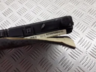 8200306435 Блок предохранителей Renault Megane 2 Арт e9727022, вид 2