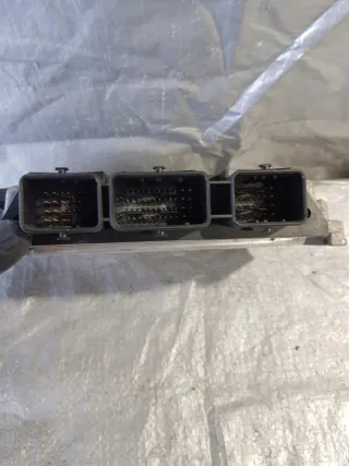 0281011863 9655943580 Блок управления двигателем Citroen Berlingo 2  Арт e9730142, вид 3
