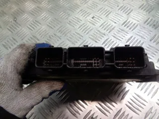 8200305678 Блок управления двигателем Renault Scenic 2 Арт e9730793, вид 3