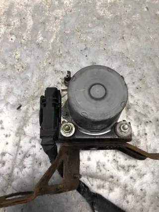 27534FE310 Блок ABS Subaru Impreza 2 Арт e9748382, вид 3